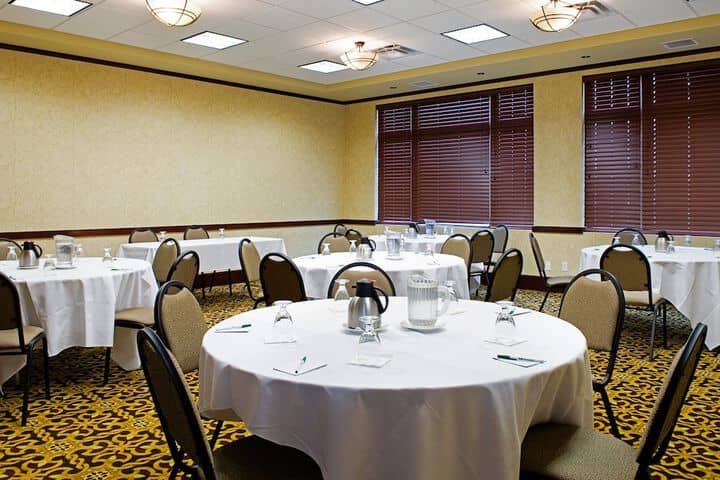 Meeting facility